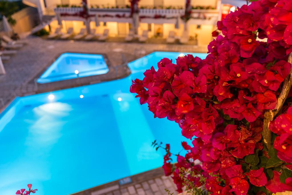 Ariadne Aparthotel
