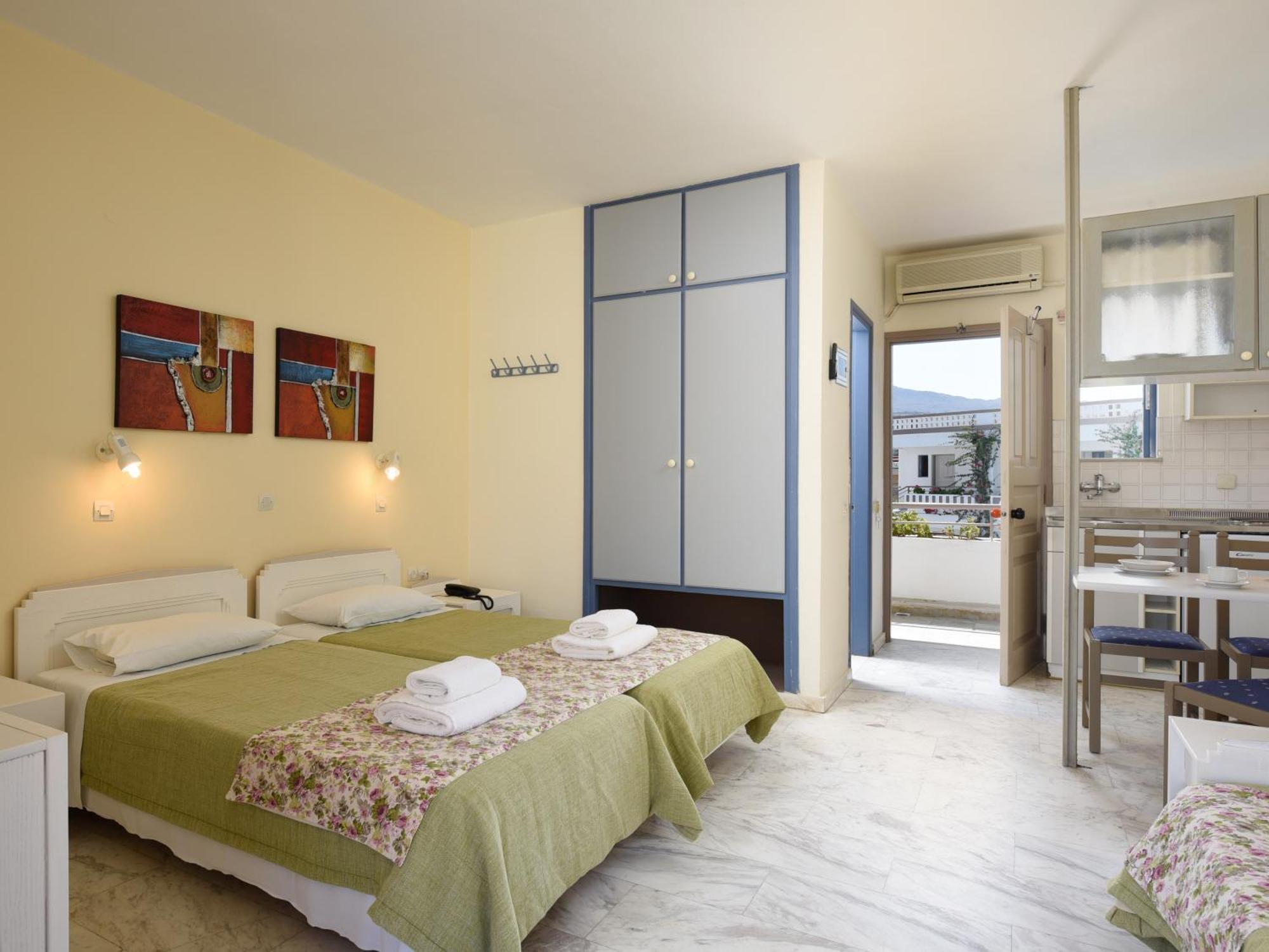 Ariadne Aparthotel