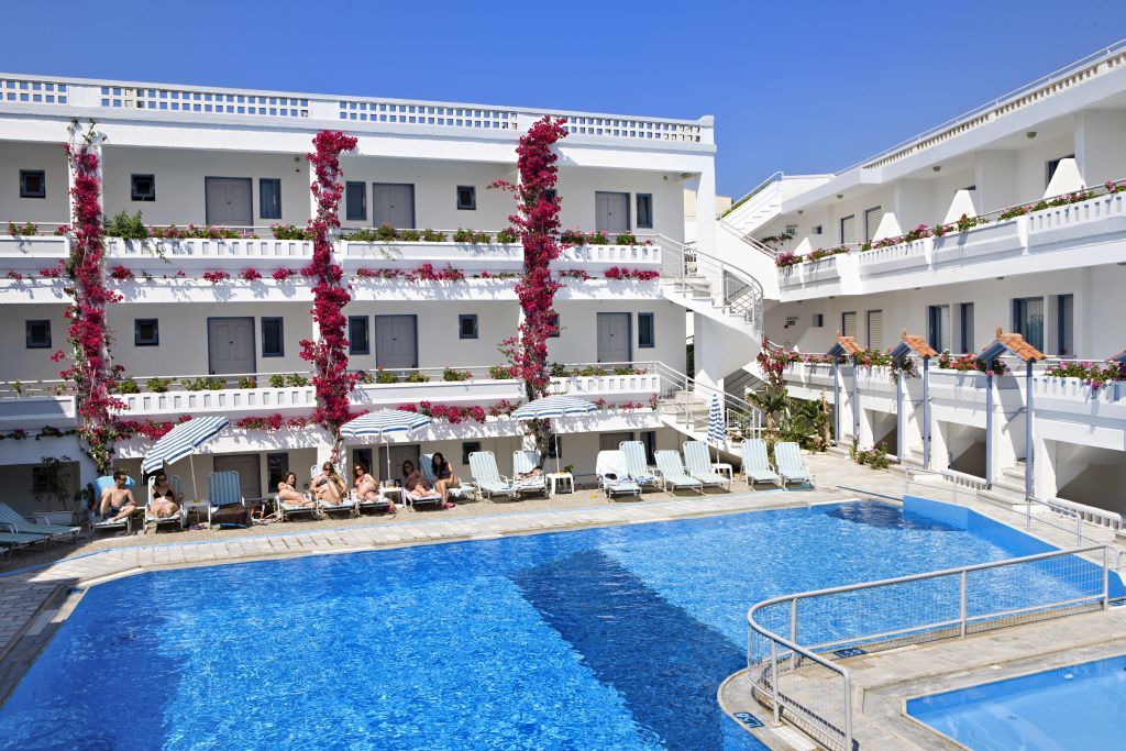 Ariadne Aparthotel 3*